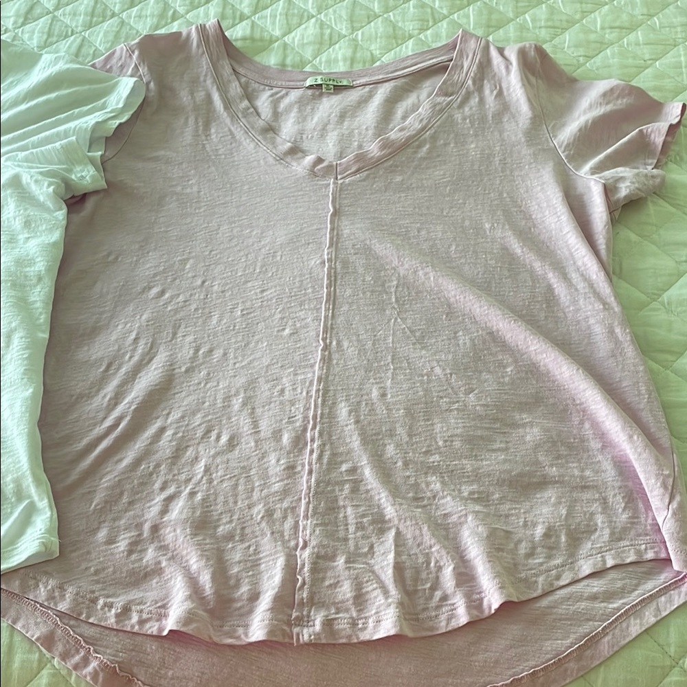 Z supply Light Pink and white V-Neck T-Shirt bundle of two -xl